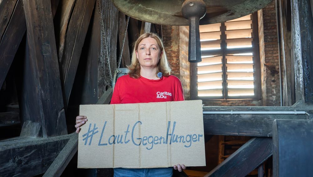 Glockenläuten gegen Hunger