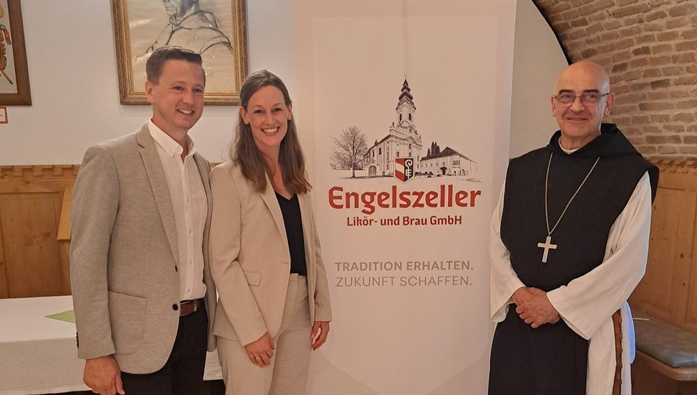 Unternehmerpaar Pamminger und Abt Lauras
