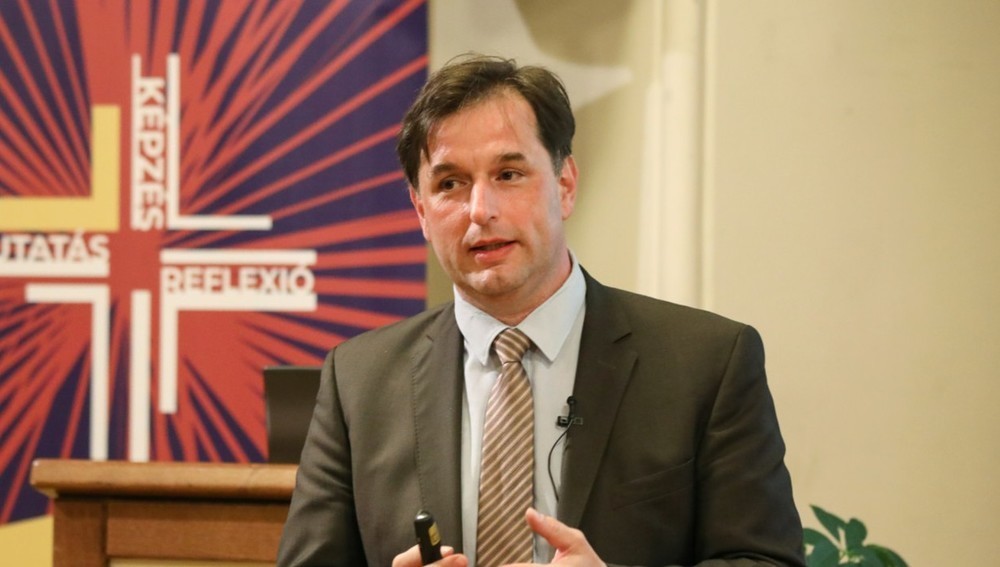 Tibor Görföl
