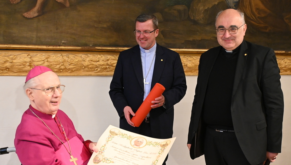 Bischof Egon Kapellari 90