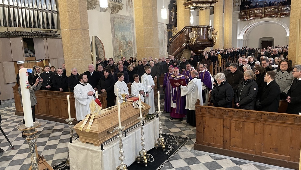 Requiem für Bischof Aichern in St. Lambrecht