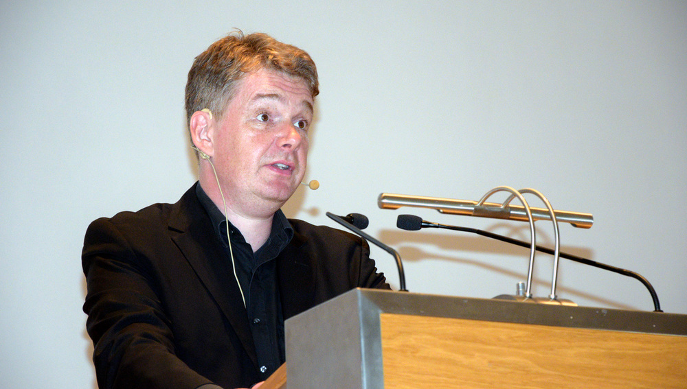 Hirnforscher, Professor am Bernstein Center der Charité Berlin und seit 2010 Direktor des Berlin Center for Advanced Neuroimaging